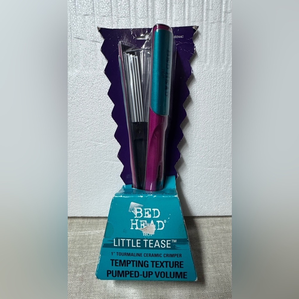 Bed Head Little Tease 1" Tourmaline Ceramic Crimper.